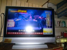 [8成新] 李太太~聲寶32吋液晶色彩鮮艷電視有輕微破損