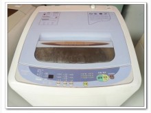 [8成新] 黃阿成~夏普11公斤洗衣機洗衣機有輕微破損