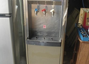 二手淨水器出售 毅昌二手家具 豪星牌冰溫熱飲水機 591居家 家具