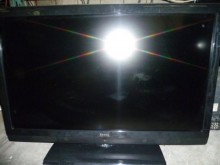 [8成新] 憶碩42吋液晶畫質清晰色彩鮮艷電視有輕微破損