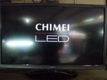 [8成新] 奇美32吋LED色彩鮮艷畫質佳電視有輕微破損