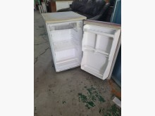 台南閣樓二手家具-東元小冰箱冰箱無破損有使用痕跡