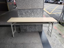 [8成新] 便宜賣！！！折合桌 會議桌 桌子會議桌有輕微破損
