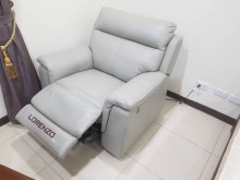 [9成新] 超級新羅蘭索單人電動可躺沙發單人沙發無破損有使用痕跡