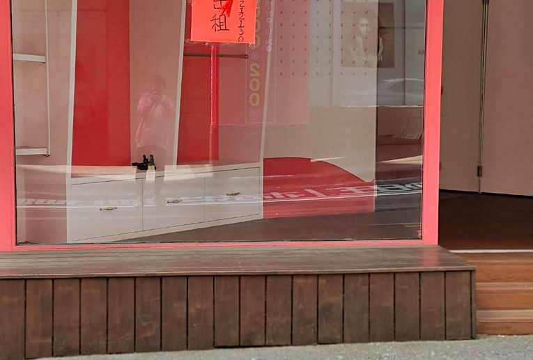 新光三越 西華南街店面1 2f出租 台南店面出租 5坪 台南591租屋網